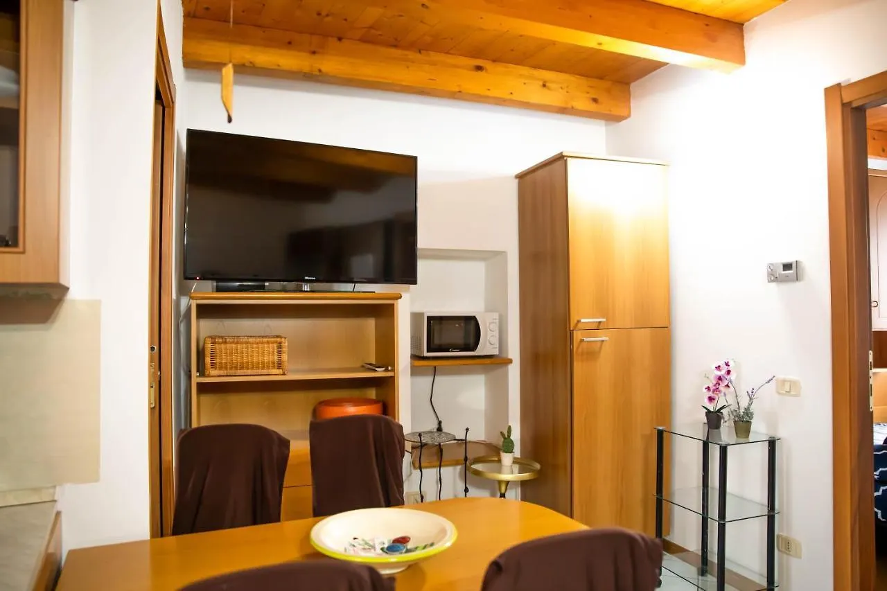 Lovere- Appartamento In Centro Storico Vista Lago 0*, Lovere
